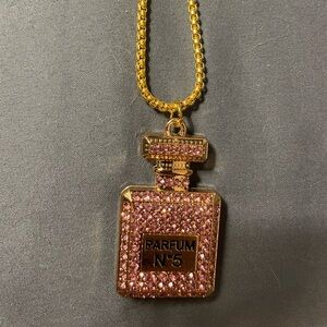 Perfume necklace NWOT